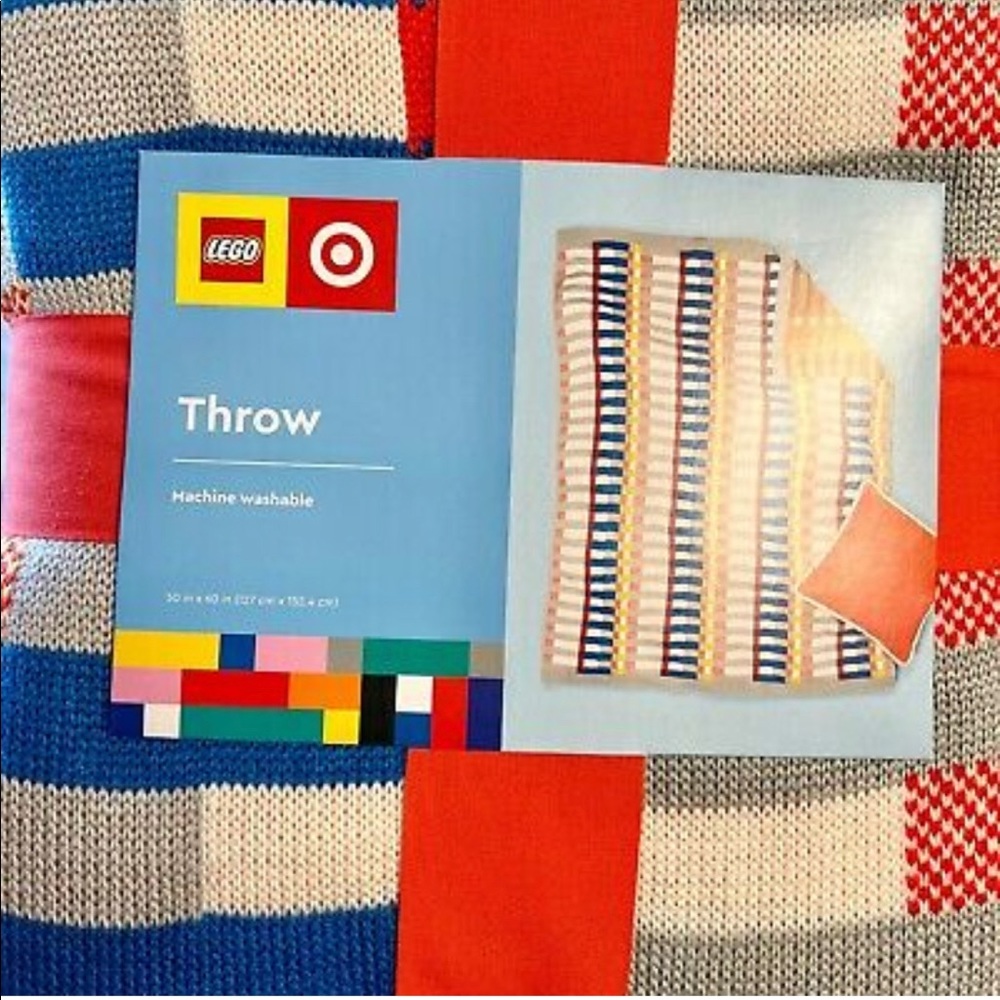 NWT Target Lego collaboration knitted throw